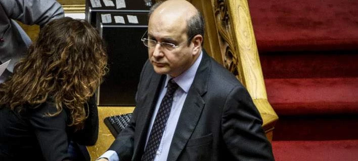 Χατζηδάκης: Η ΝΔ ούτε κινητοποιεί, ούτε εμποδίζει τα συλλαλητήρια για το Σκοπιανό -Ο Τσίπρας τα προκαλεί